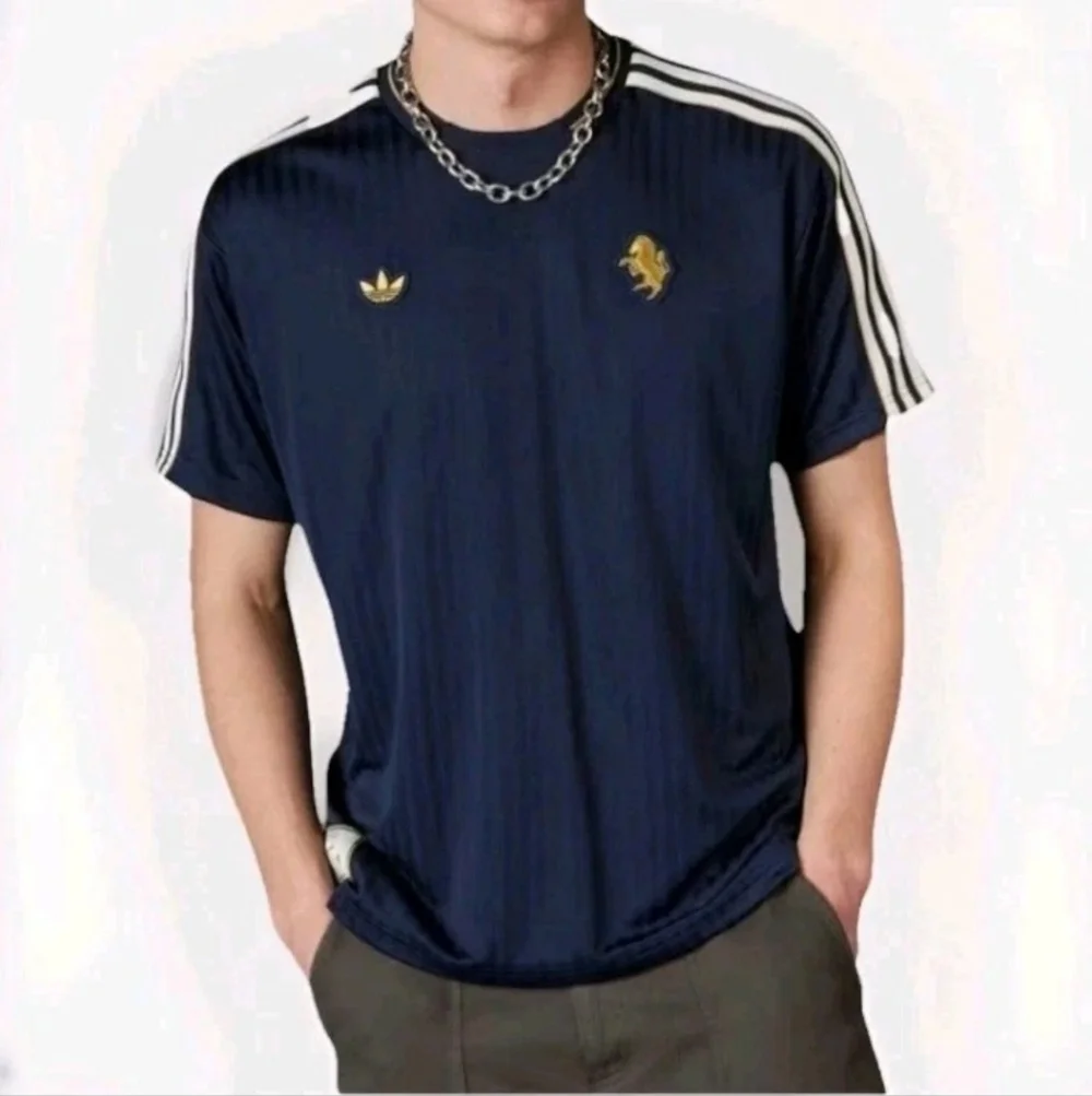 Adidas Originals Juventus Black Terrace Icon Jersey Men’s XL (JF0458) BLUE